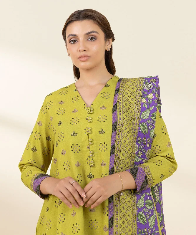 3 Piece - Printed Khaddar Suit