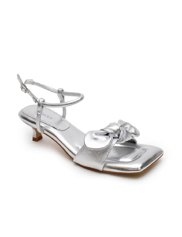 La Tribe Bow Kitten Heel - Silver