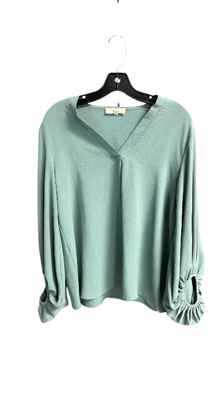 Top Long Sleeve By Entro In Green, Size: S